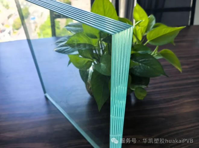 9層疊影，通透新生丨揭秘華凱透明PVB膠片的極致美學(xué)與硬核實(shí)力！